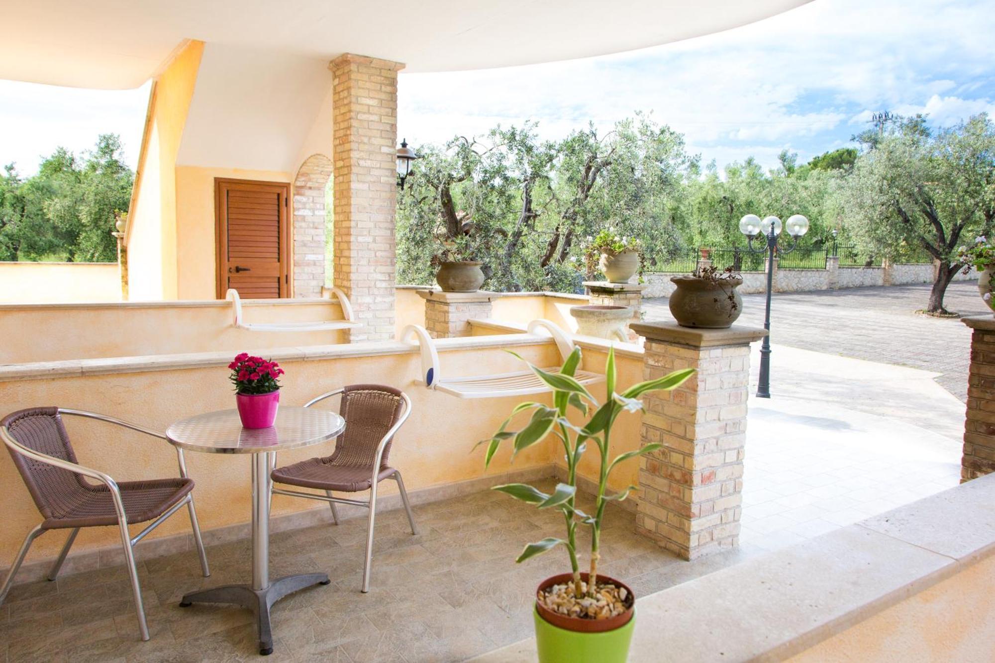 Albergo Il Giardino Foce Varano Extérieur photo